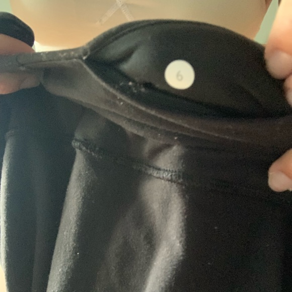 Lululemon mid rise leggings - Picture 5 of 8